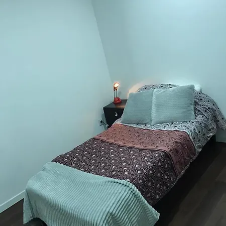 Salam Bed and Breakfast *